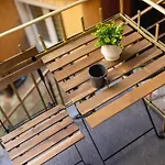 Apartament Z Balkonem Blisko Starego Miasta Krakow By Noclegi Renters