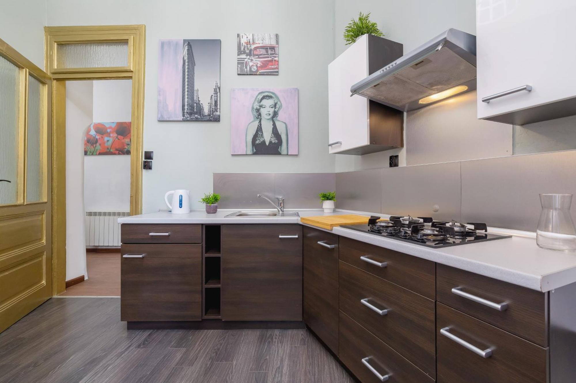 Z Balkonem Blisko Starego Miasta By Renters