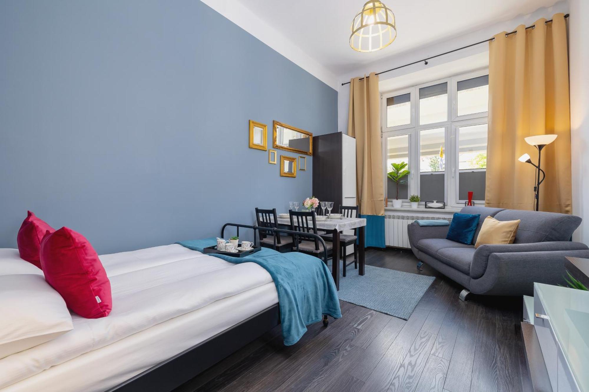 Apartment Z Balkonem Blisko Starego Miasta By Renters Krakau