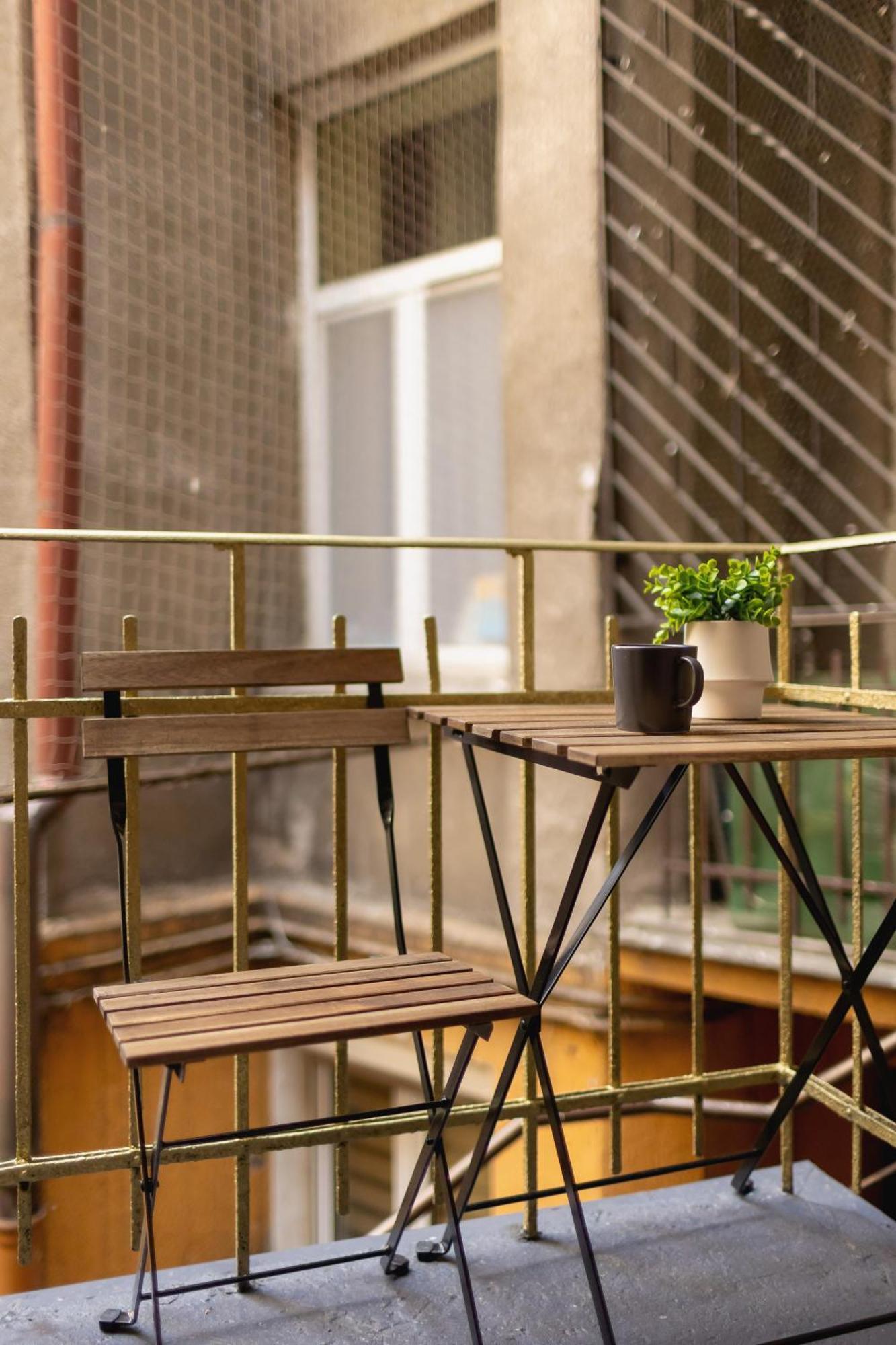 Z Balkonem Blisko Starego Miasta By Renters *
